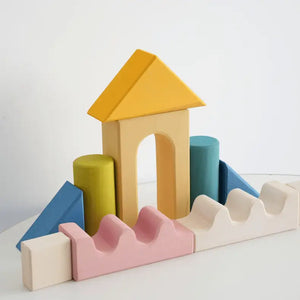 Wooden Castle Stacker – 6-Piece Montessori Toy