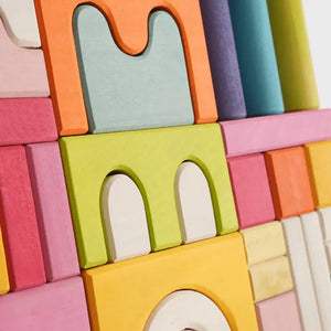 Wooden Castle Stacker – 6-Piece Montessori Toy